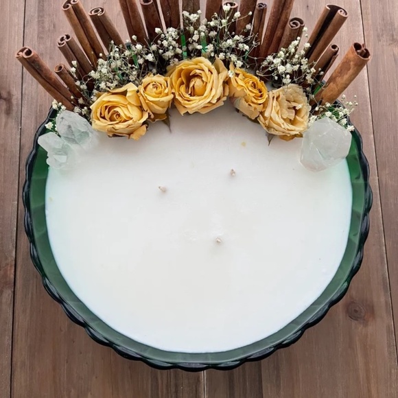 Christmas Tree Candle - Christmas Candle - Soy Wax Candle - Holiday Candle - Picture 5 of 7